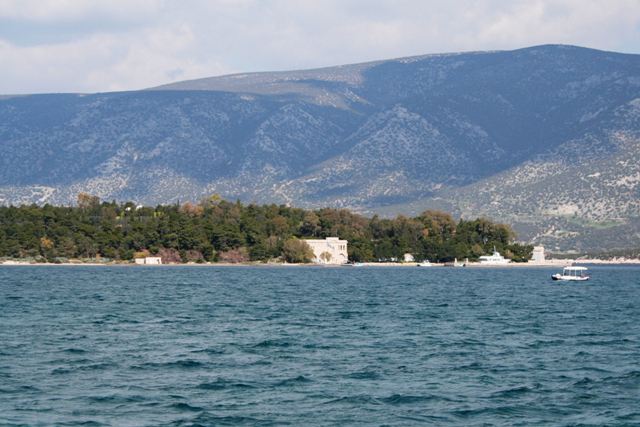 The view of Koronida island from Kilada